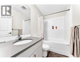 4, 69 Aquitania Circle W, Lethbridge, AB T1J5M5 Photo 27