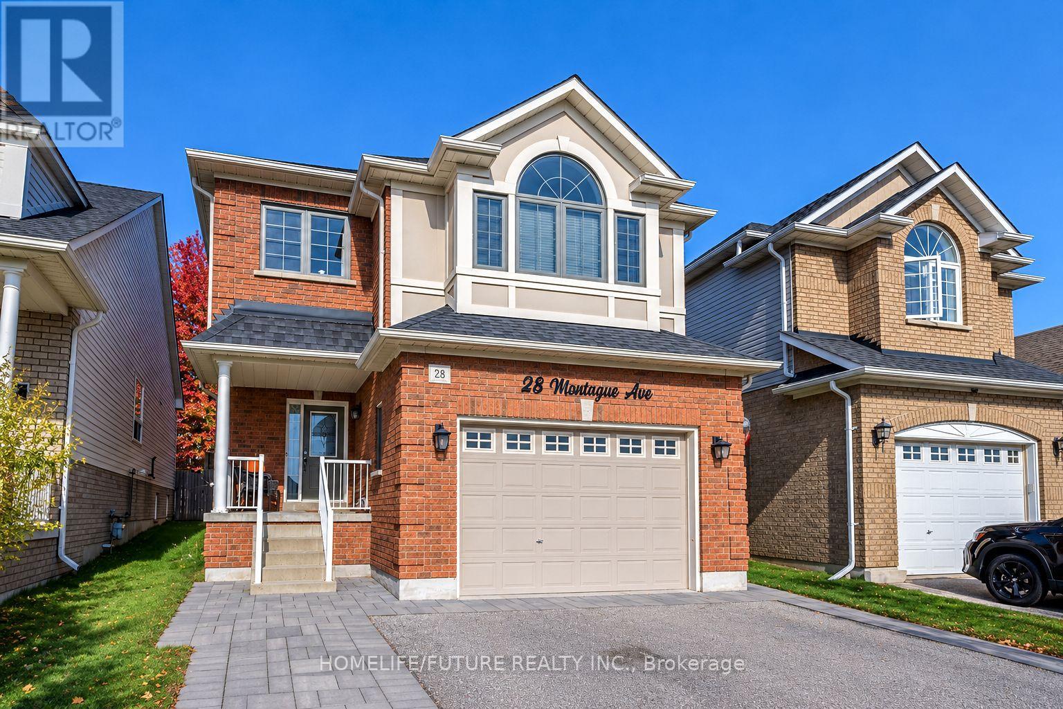 28 Montague Avenue, Clarington, ON photo 2