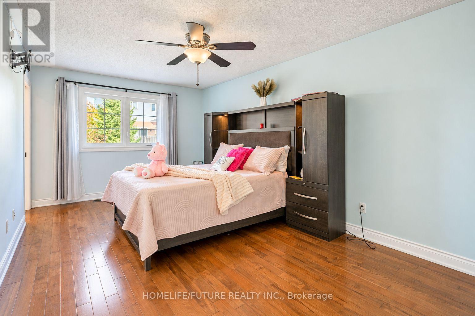 28 Montague Avenue, Clarington, ON photo 23