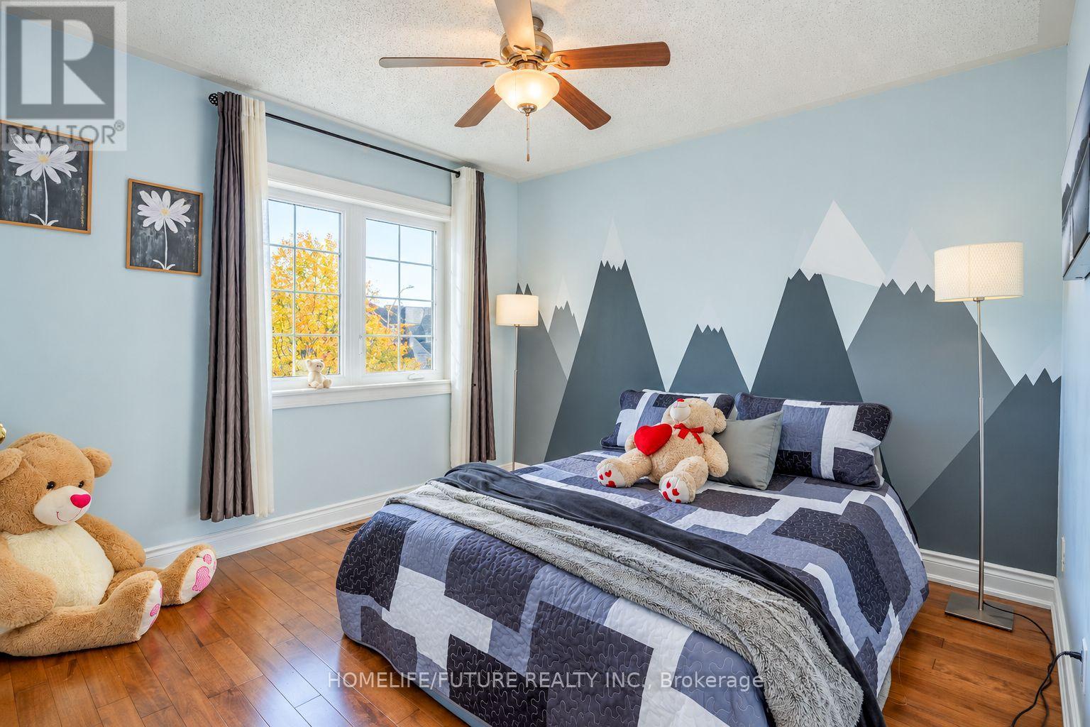28 Montague Avenue, Clarington, ON photo 26