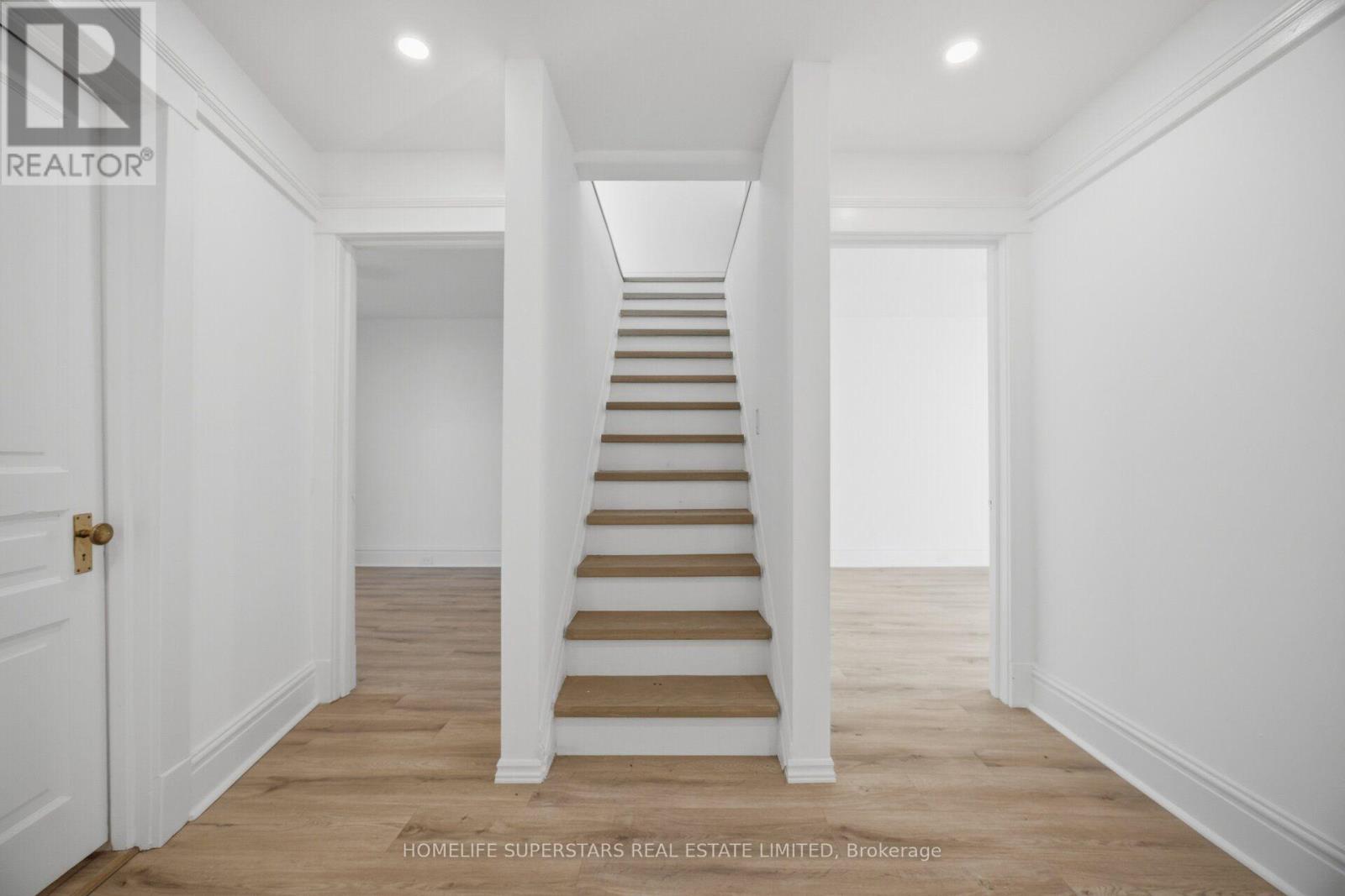 103 ARDEN AVENUE - 32