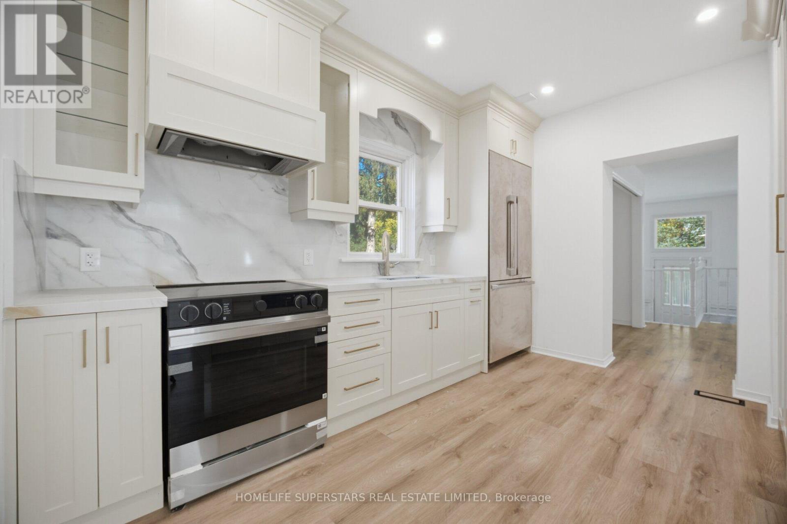 103 ARDEN AVENUE - 9