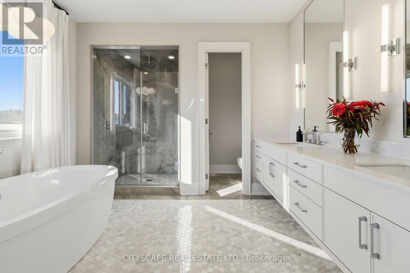 2343 Edward Leaver Trail, Oakville, ON photo 26