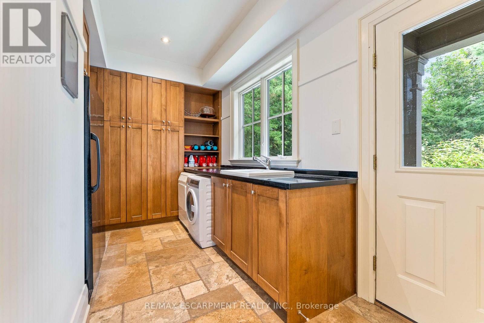 2209 Pineneedle Row, Mississauga, ON photo 21