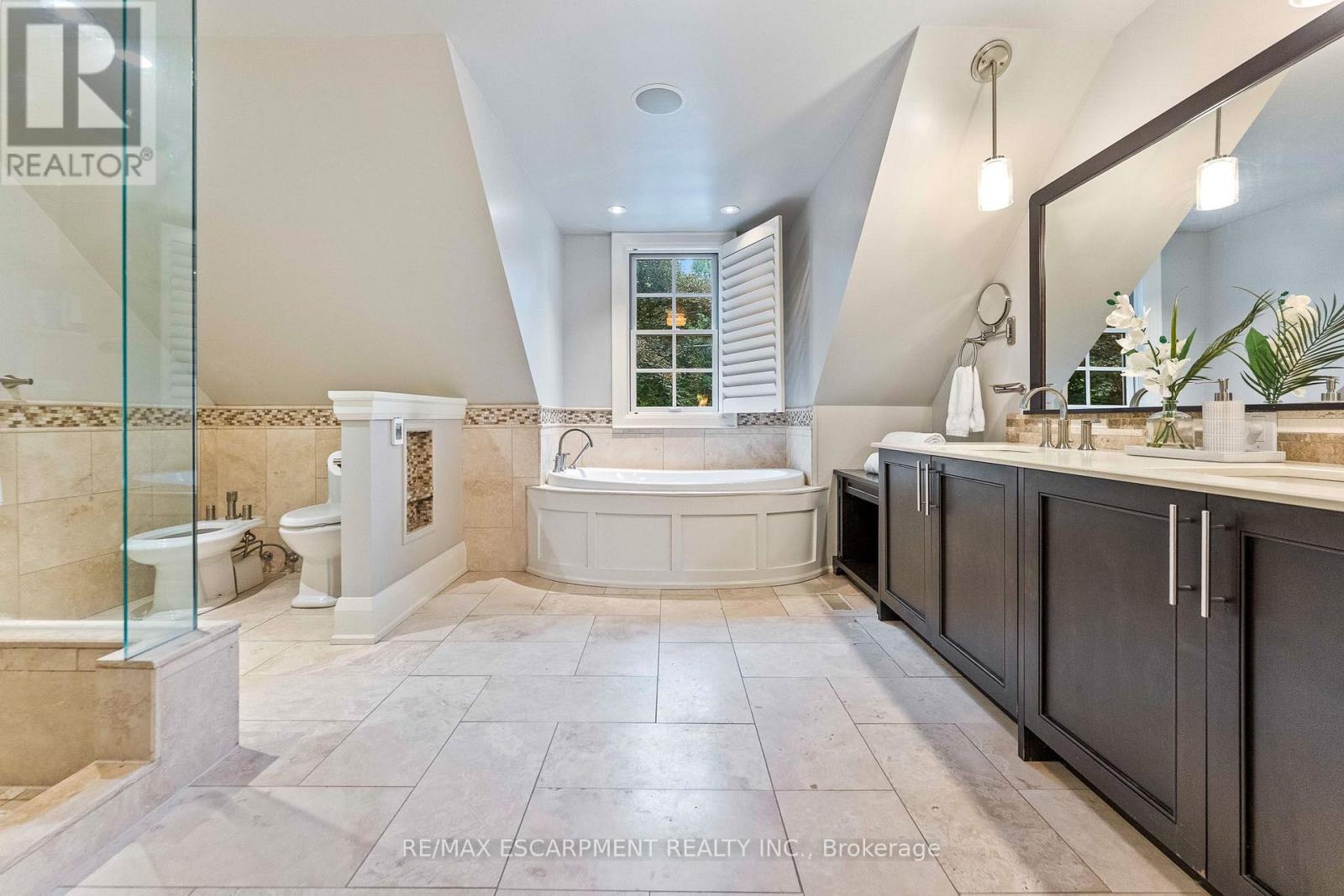2209 Pineneedle Row, Mississauga, ON photo 26
