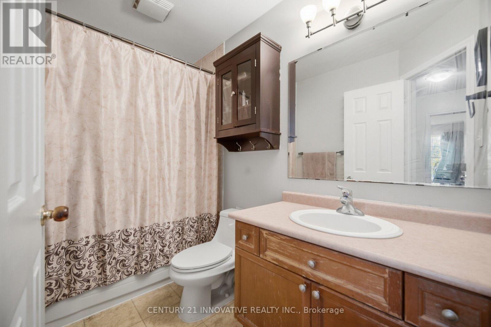 838 MCKAY CRESCENT - 13