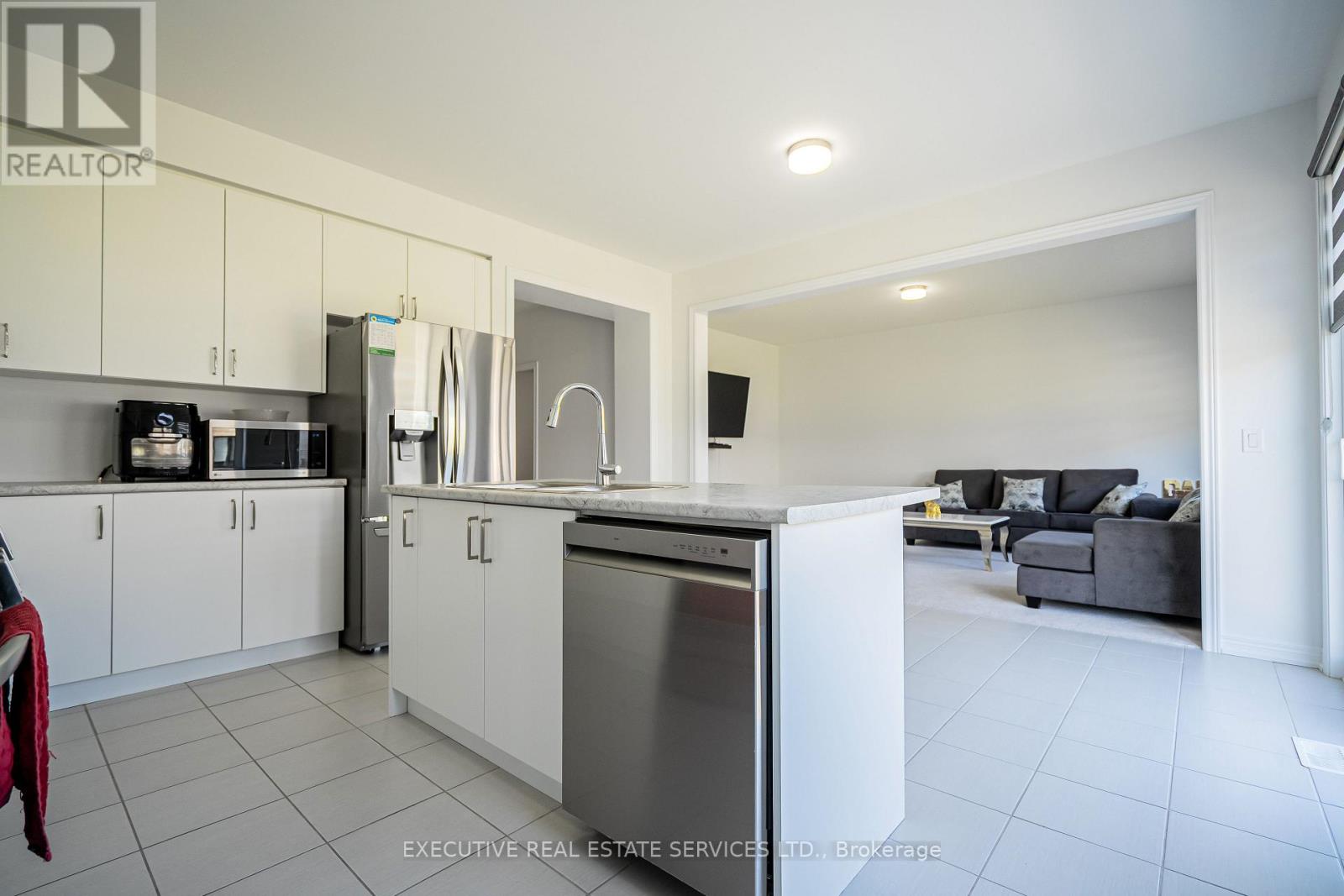 283 REA DRIVE N, Centre Wellington (Fergus) — photo 11