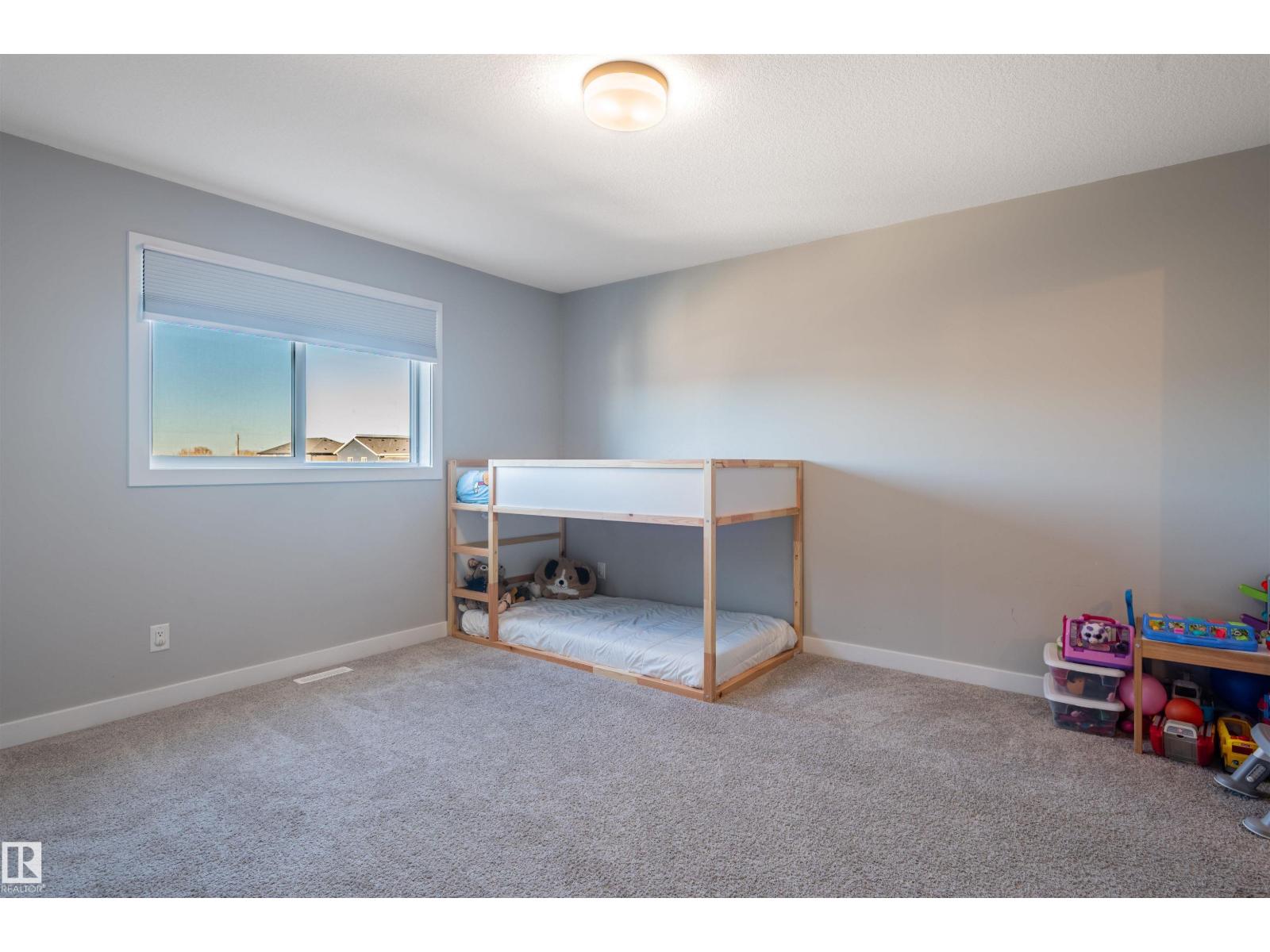 10624 98 Street, photo 43