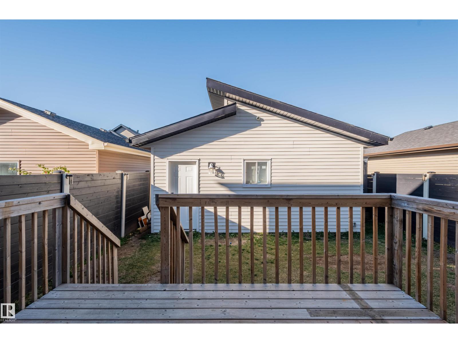 10624 98 Street, photo 56