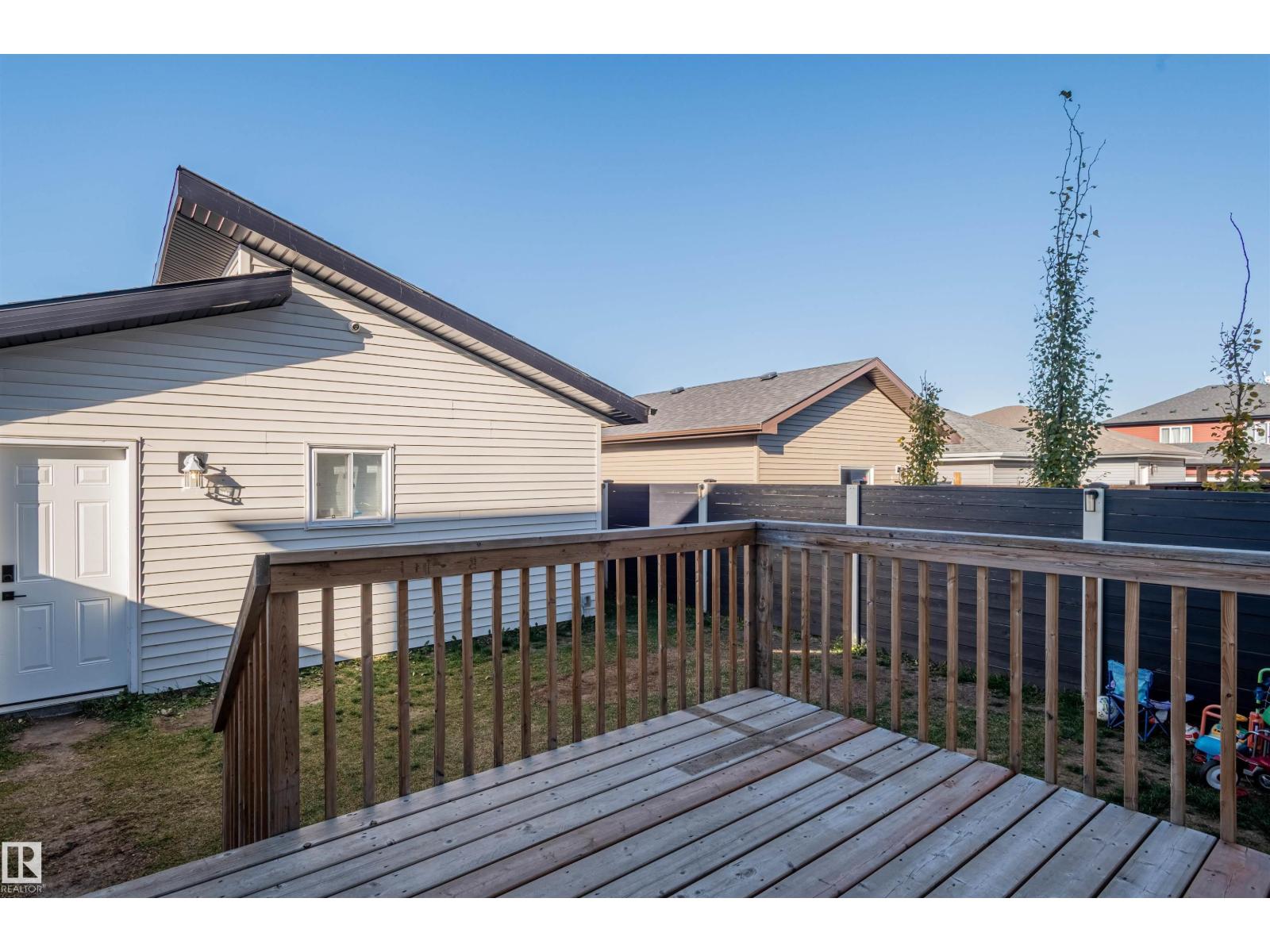 10624 98 Street, photo 57