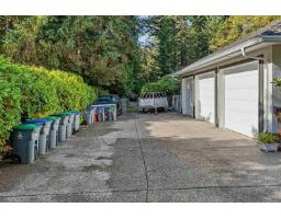 2693 133 Street, Surrey, BC V4P1X9 Photo 8