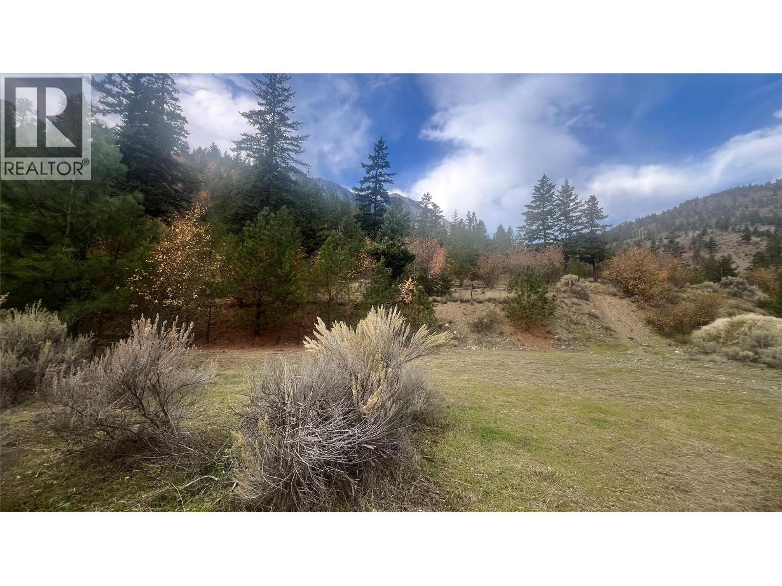 819 COLUMBIA Street, Lillooet - Image 1