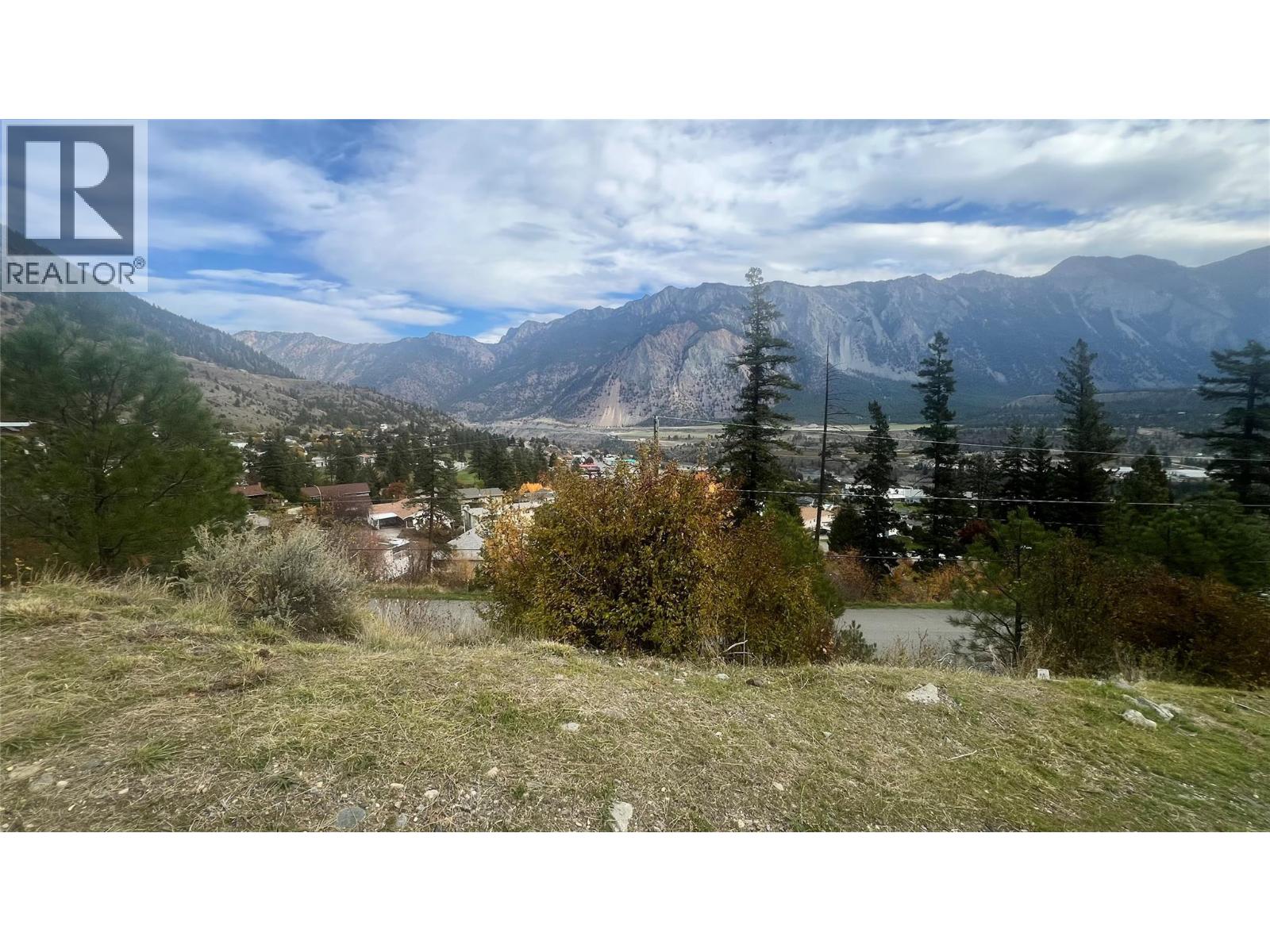 819 COLUMBIA Street, Lillooet - Image 1