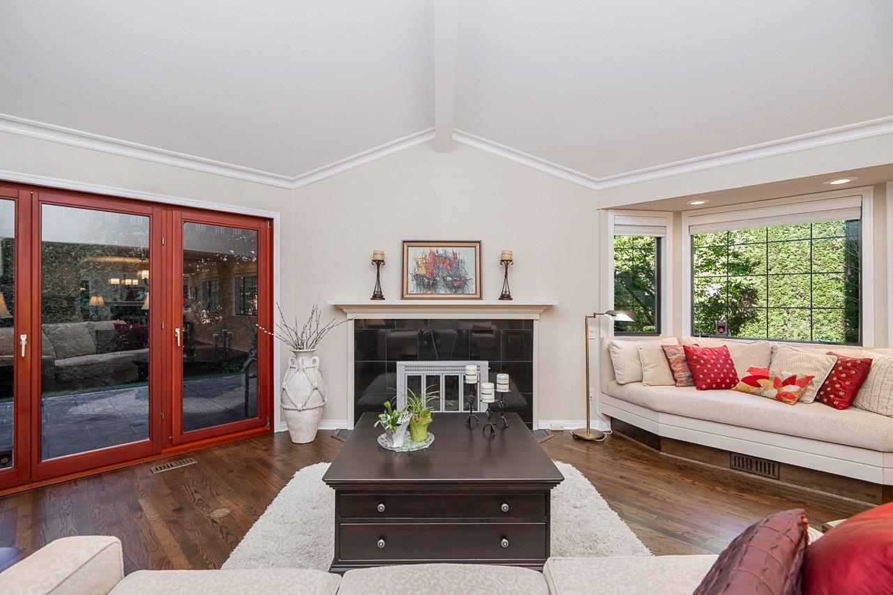 31 1725 SOUTHMERE CRESCENT, Surrey - Image 1