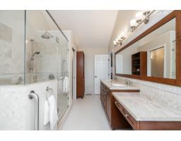 31 1725 Southmere Crescent, Surrey, BC V4A7A7 Photo 17
