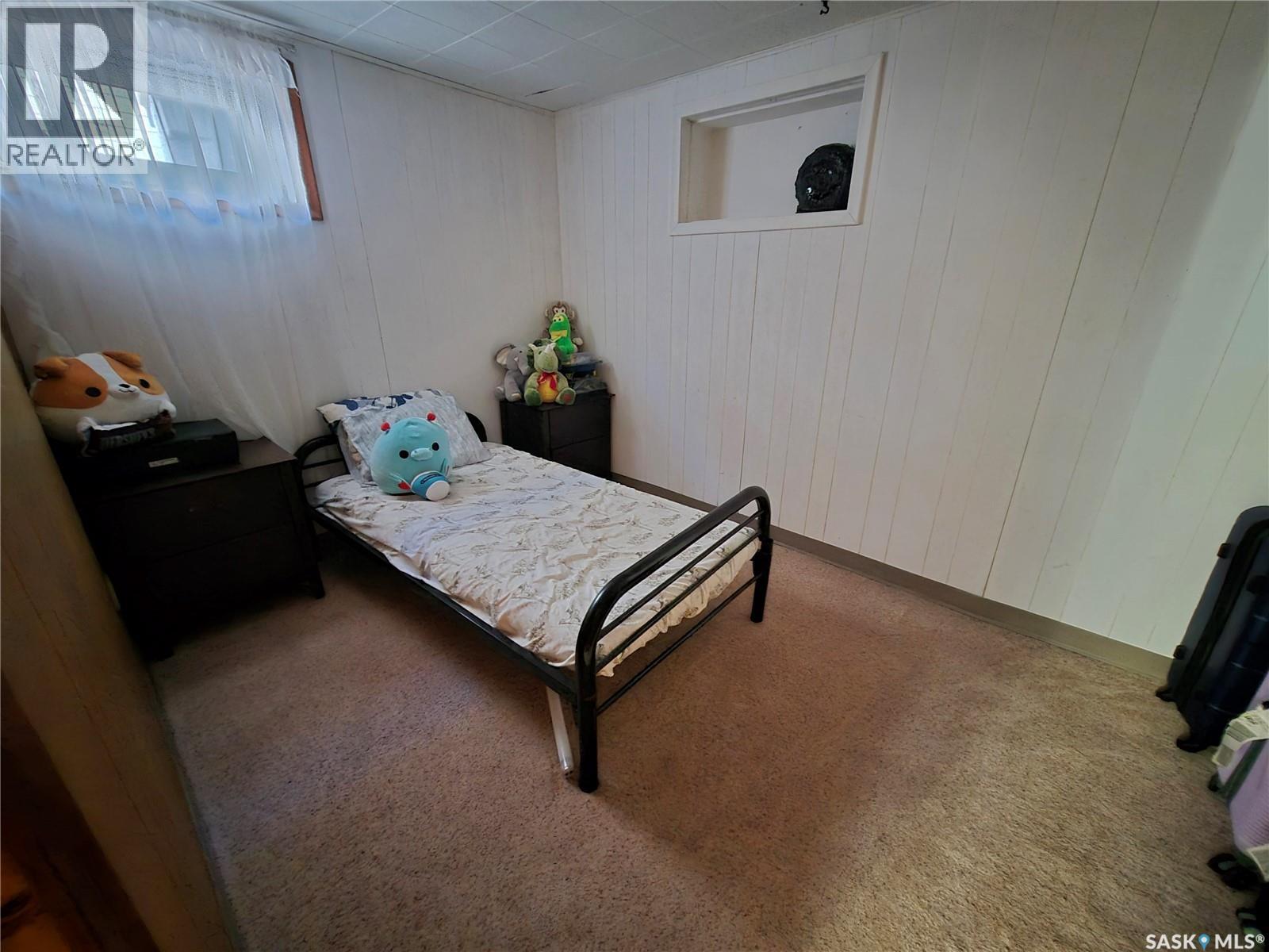 517 Bertrand AVENUE, Radville — photo 24