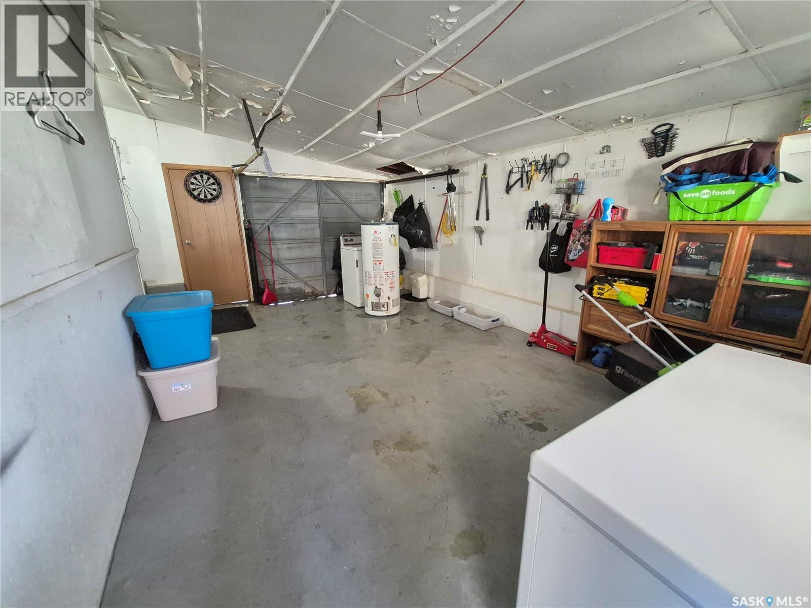 517 Bertrand AVENUE, Radville — photo 32