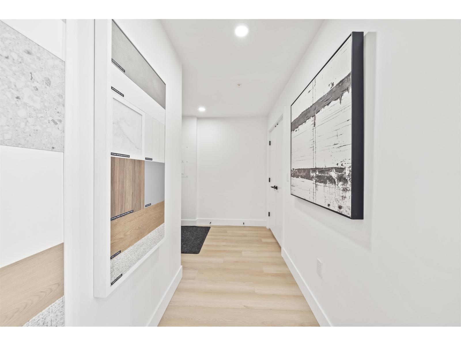 Photo of 220 13455 94A AVENUE 30