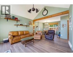 5404 Sunnybrae Canoe Point Road Unit# 4, Tappen, BC V0E2X1 Photo 9