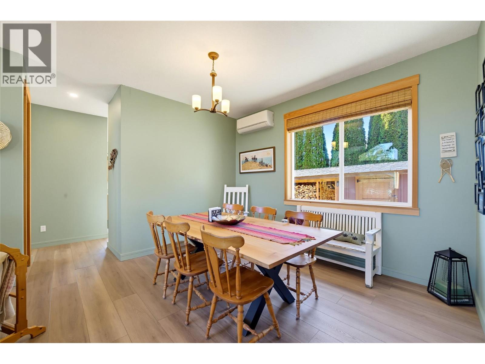#4 5404 Sunnybrae Canoe Point Road - 17