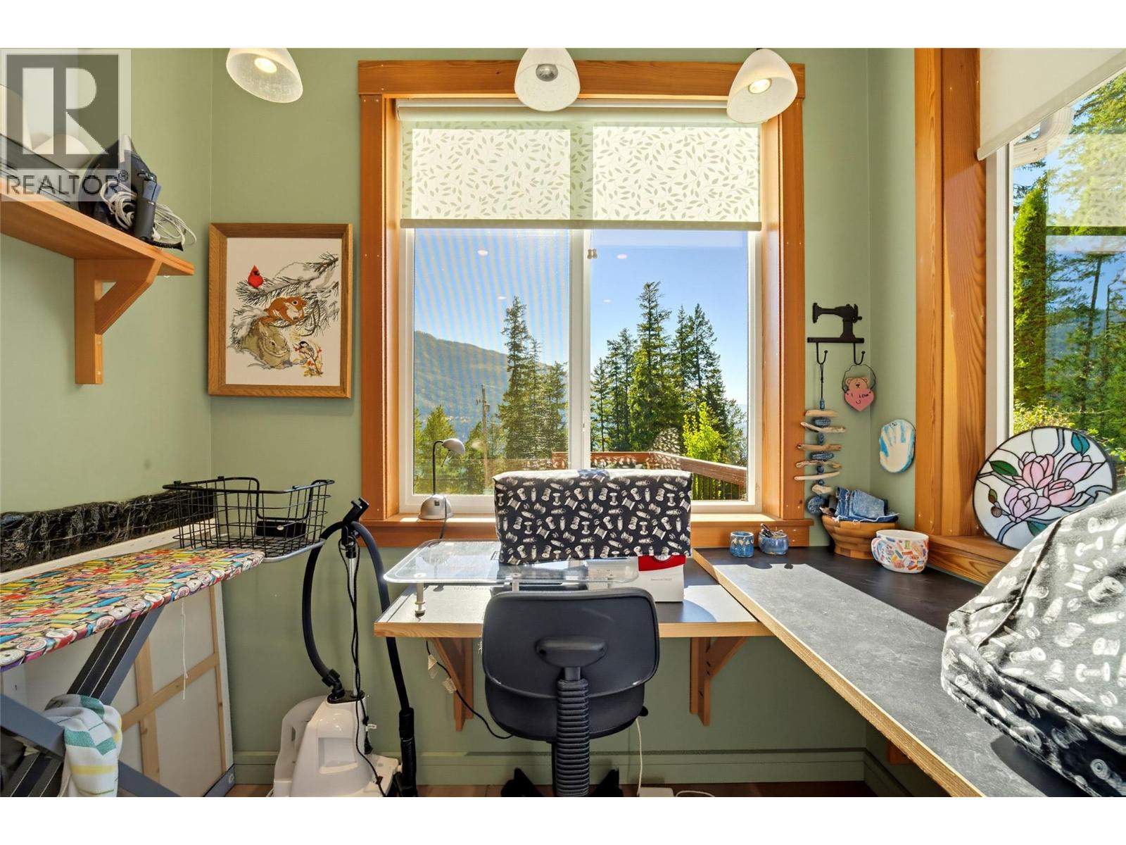 #4 5404 Sunnybrae Canoe Point Road - 26