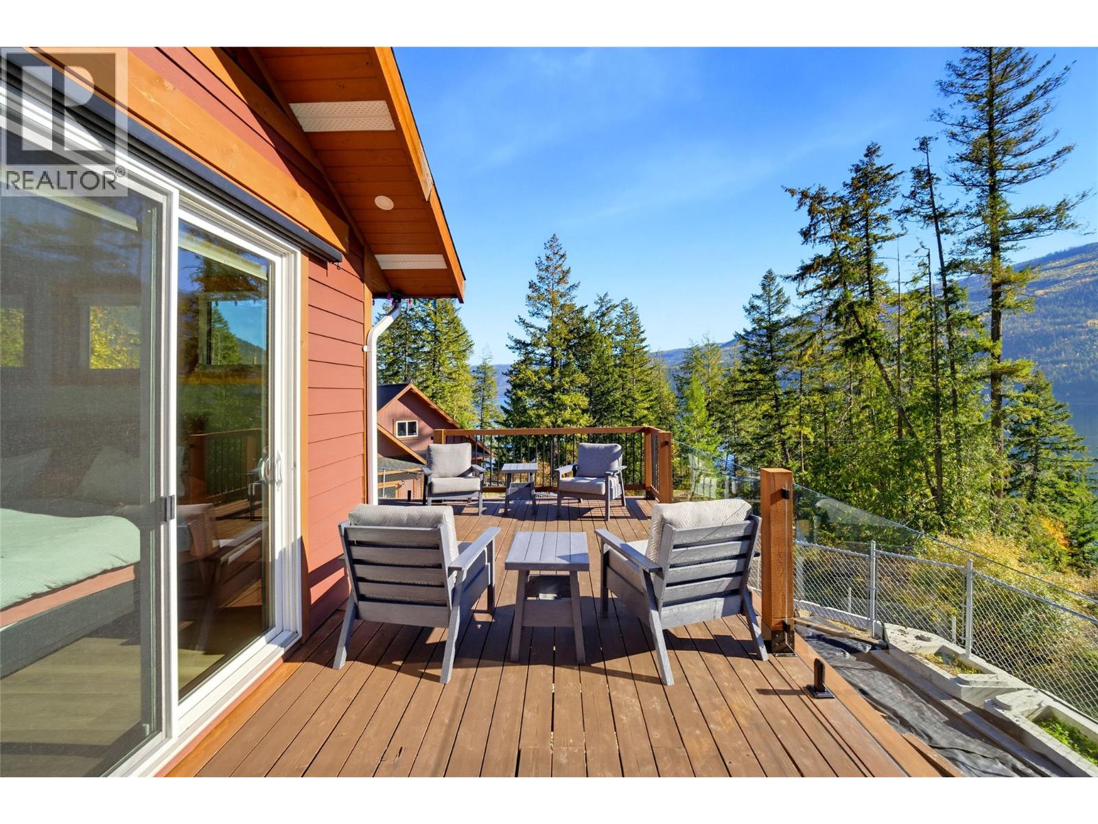 #4 5404 Sunnybrae Canoe Point Road - 43