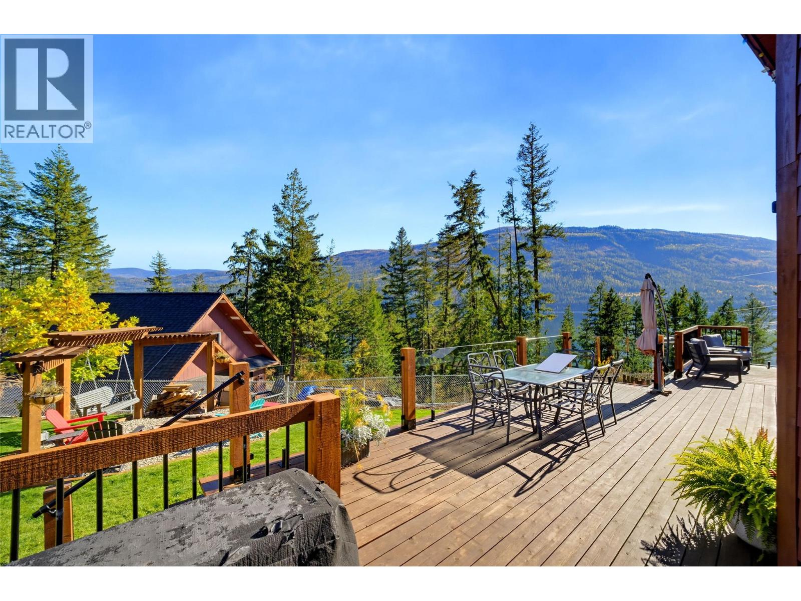 #4 5404 Sunnybrae Canoe Point Road - 39