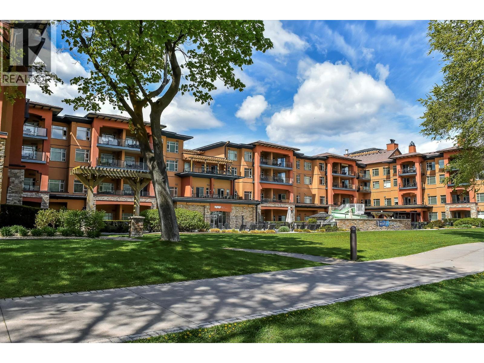 #312 F 15 Park Place - 4
