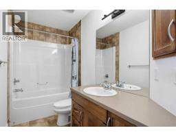 60 Heritage Green, Cochrane, AB T4C0L3 Photo 30