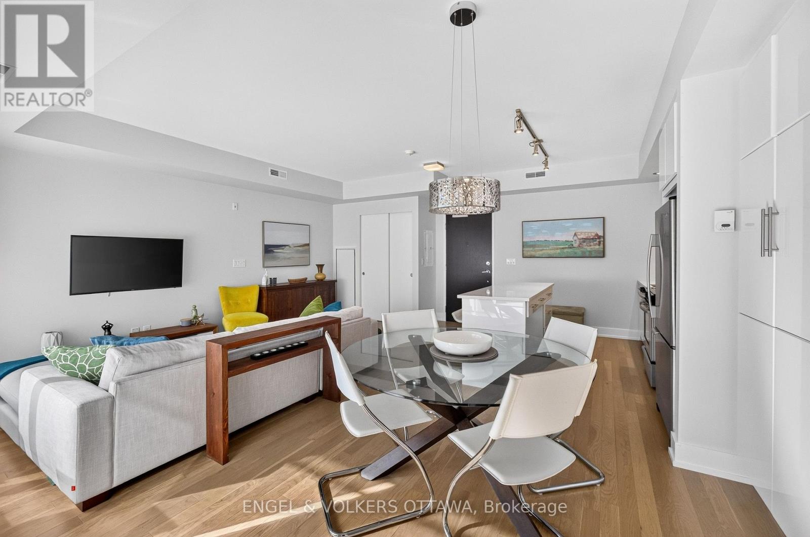 Condos for Sale in Ottawa – 710 – 360 PATRICIA AVENUE, Ottawa – By Peter Sagos - Image 19