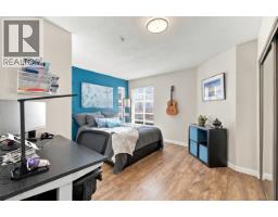 401 137 E 1st Street, North Vancouver, BC V7L1B2 Photo 10