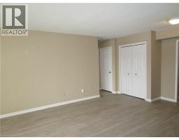 180 Limeridge Road W Unit# 401, Hamilton, ON L9C7H7 Photo 15