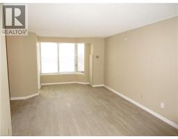 180 Limeridge Road W Unit# 401, Hamilton, ON L9C7H7 Photo 9