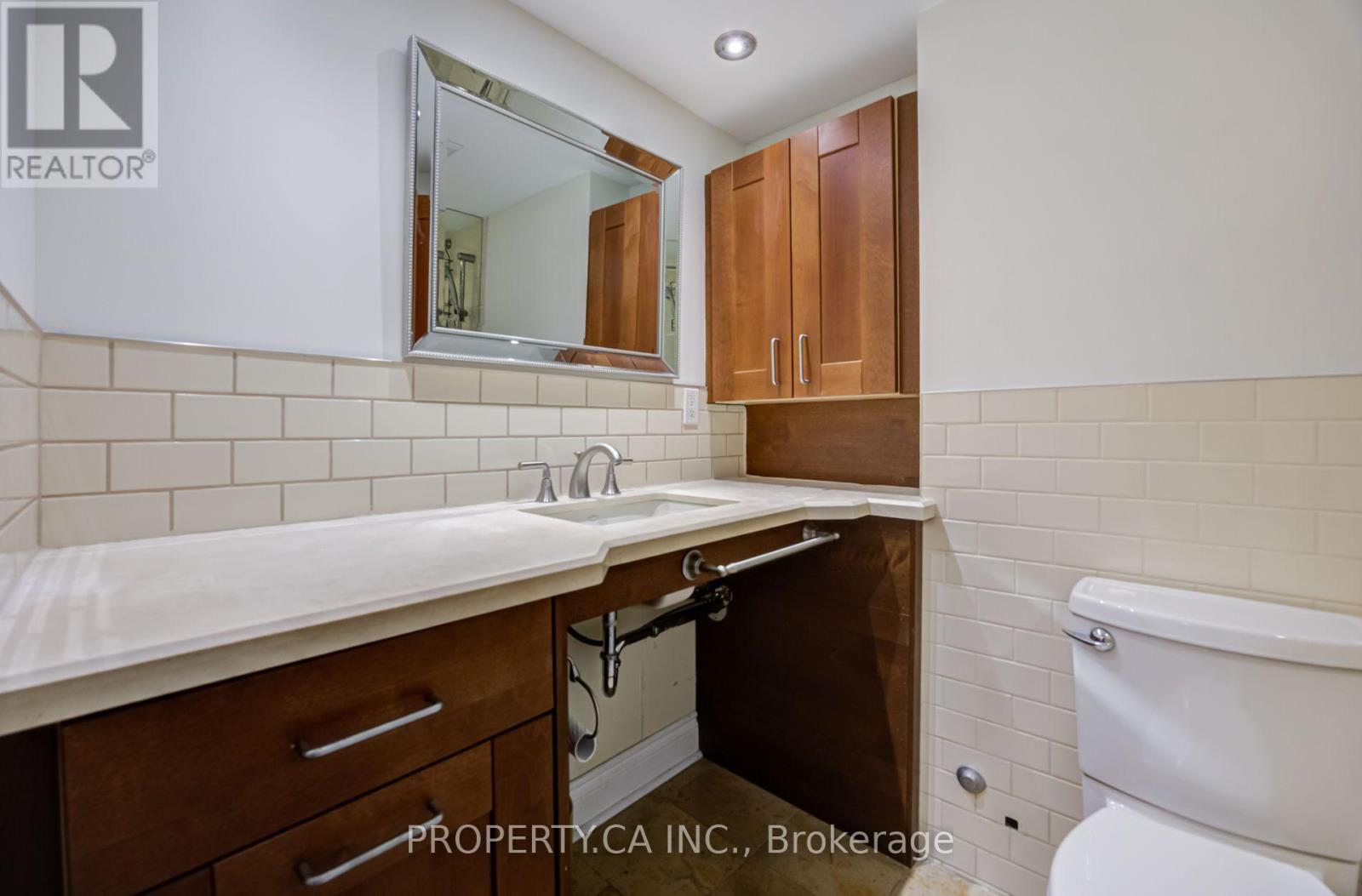 209- 330 Adelaide Street East, Toronto, ON photo 21