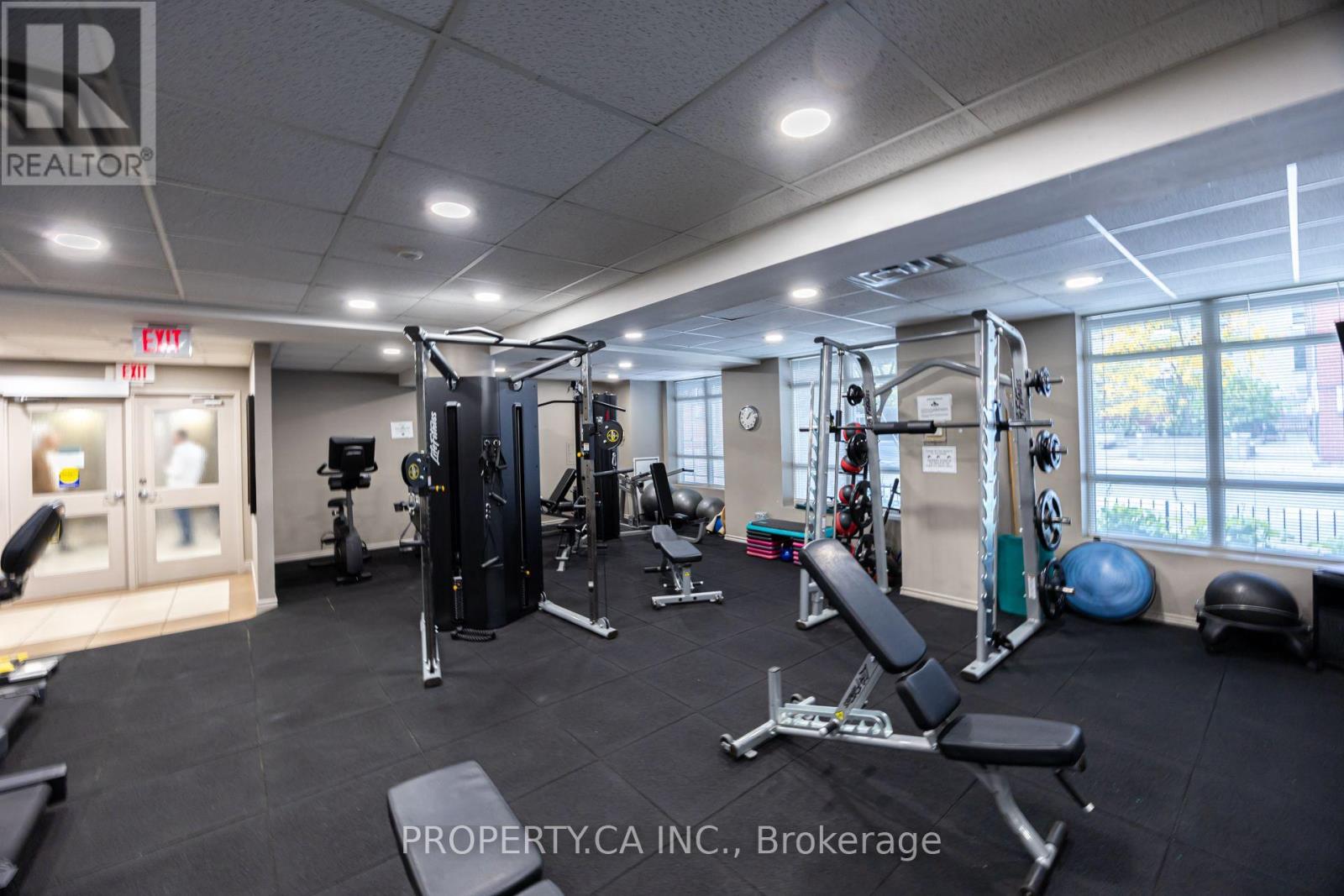209- 330 Adelaide Street East, Toronto, ON photo 34