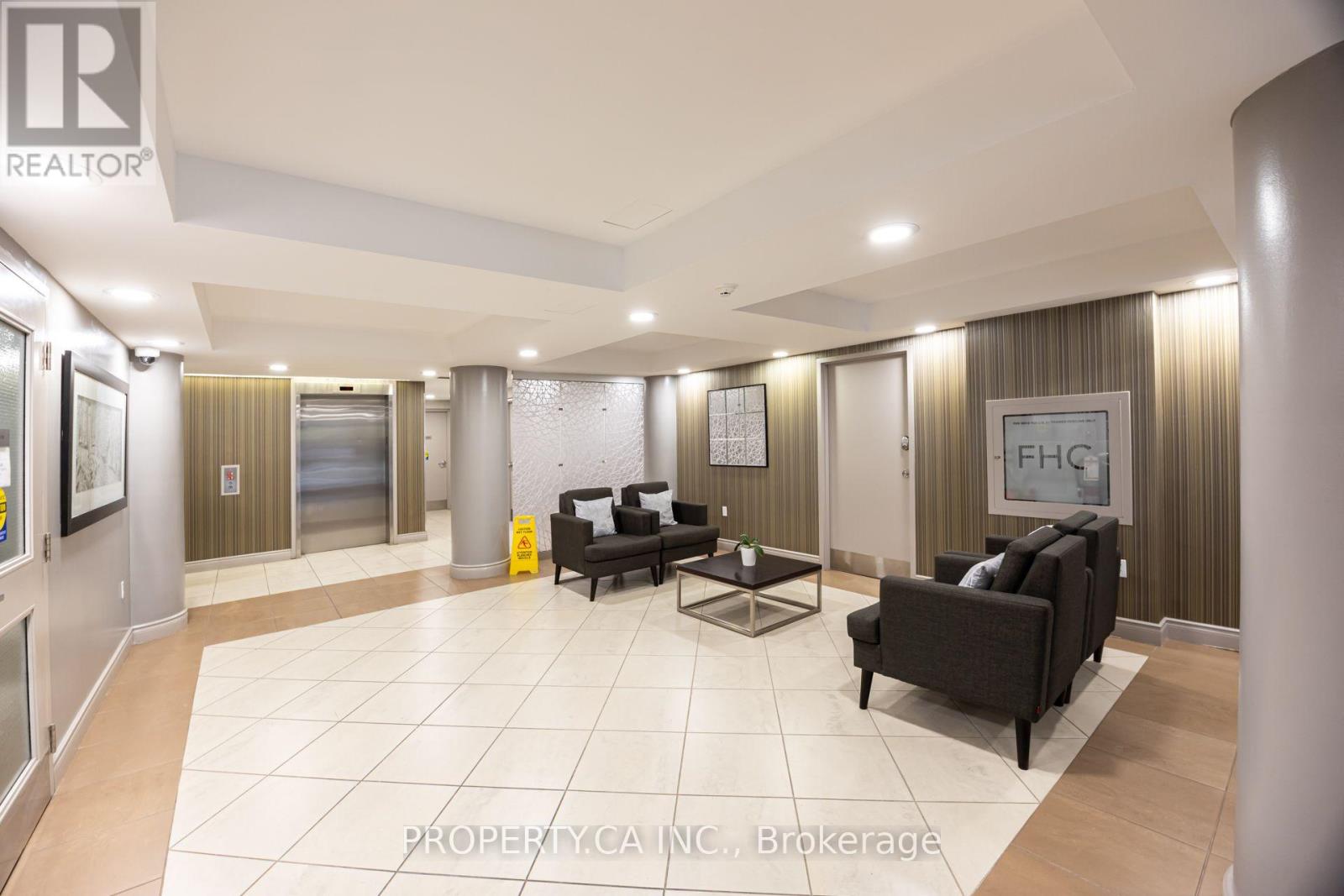 209- 330 Adelaide Street East, Toronto, ON photo 35