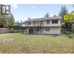 1024 Centre Cres, Qualicum Beach, BC V9K2G6 Photo 33