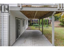 1024 Centre Cres, Qualicum Beach, BC V9K2G6 Photo 30