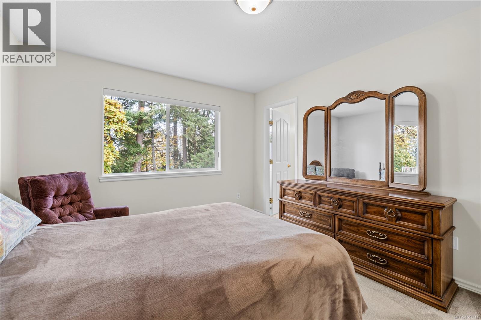 1024 Centre Cres - 19