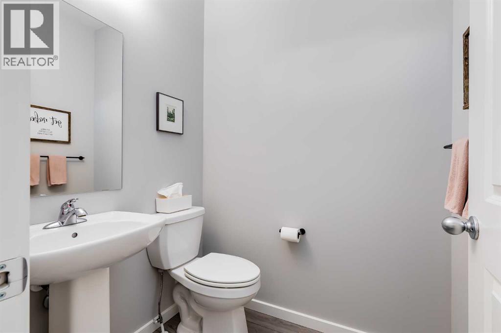 30 Bayview Circle SW, Airdrie — photo 18