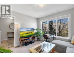 Living room - 133 Sundown Road, Cochrane, AB T4C2M5 Photo 6