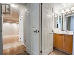 2326 - 3888 Duke Of York Boulevard, Mississauga, ON L5B4P5 Photo 13