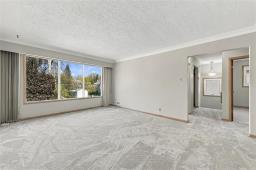 Living room - 990 Palmerston Avenue, Winnipeg, MB R3G1J9 Photo 6