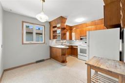 Dining room - 990 Palmerston Avenue, Winnipeg, MB R3G1J9 Photo 7