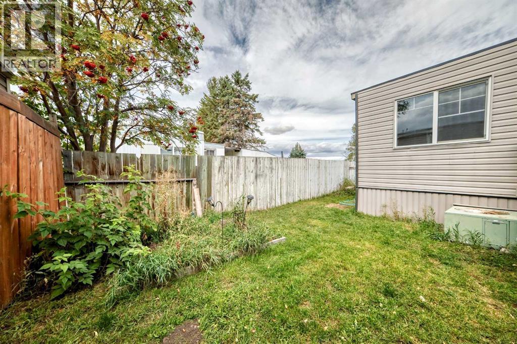 308, 3223 83 Street NW photo 36