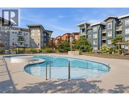 215 563 Yates Road, Kelowna