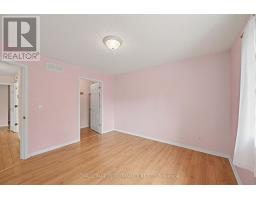 18 Daphne Crescent, Ottawa, ON K2S1Y1 Photo 16