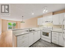 18 Daphne Crescent, Ottawa, ON K2S1Y1 Photo 12