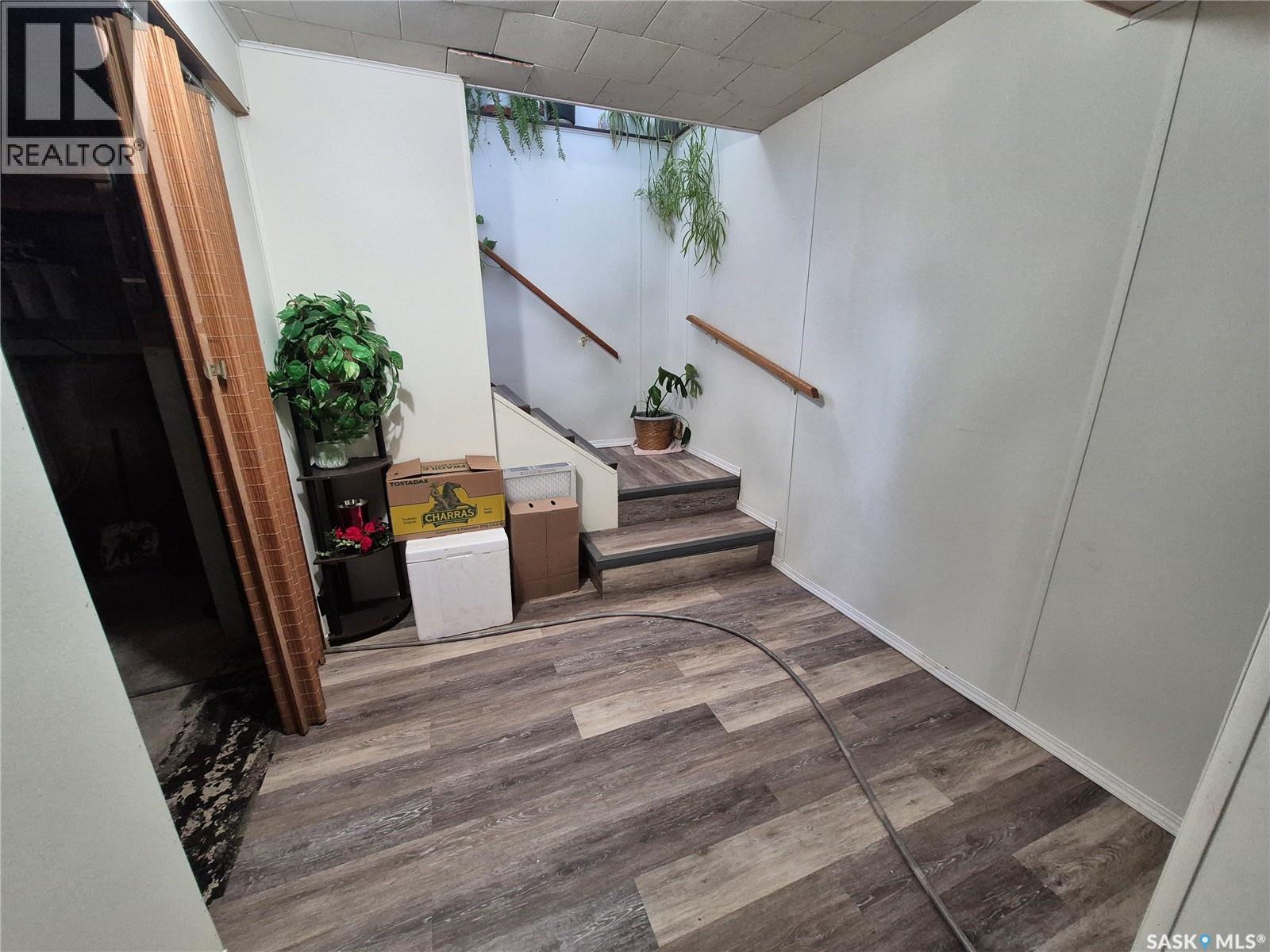 505 Bertrand AVENUE, Radville — photo 23