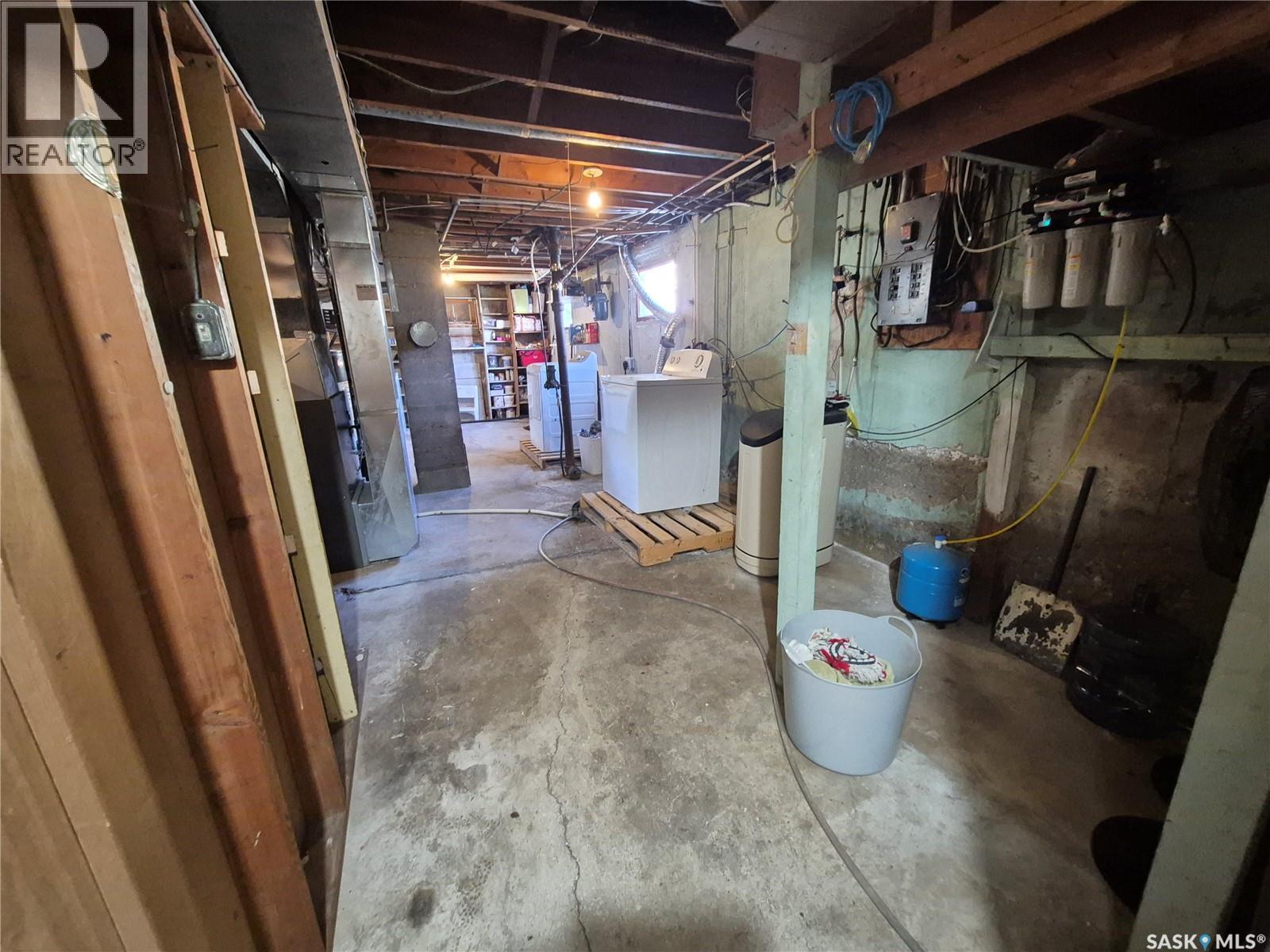 505 Bertrand AVENUE, Radville — photo 27